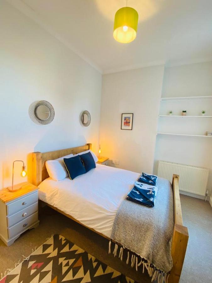 Unique Sea View Apartment Hastings Kültér fotó